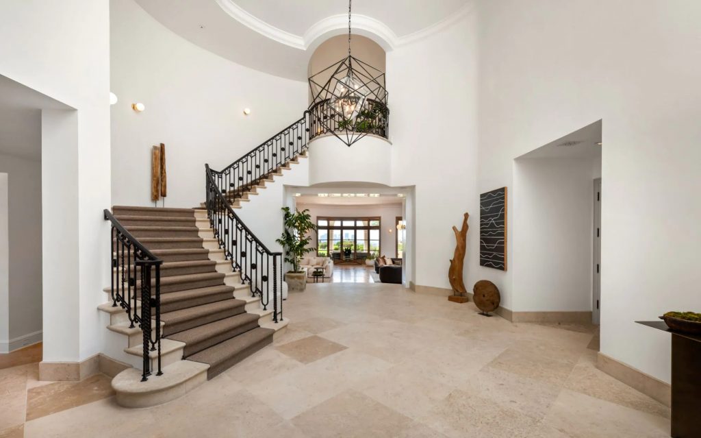 Drake's $88M Beverly Hills Mansion 