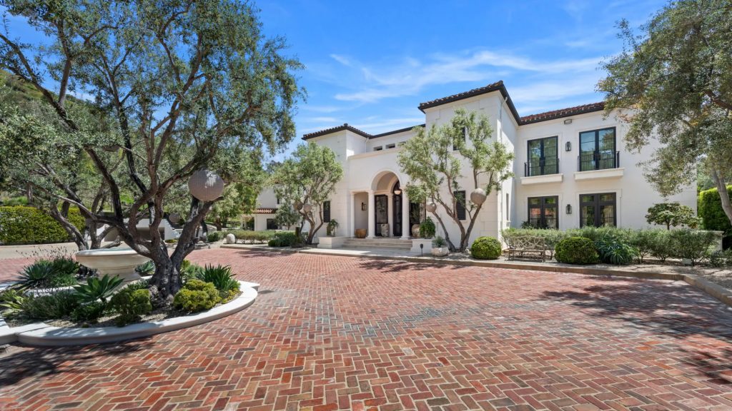 Drake's $88M Beverly Hills Mansion 